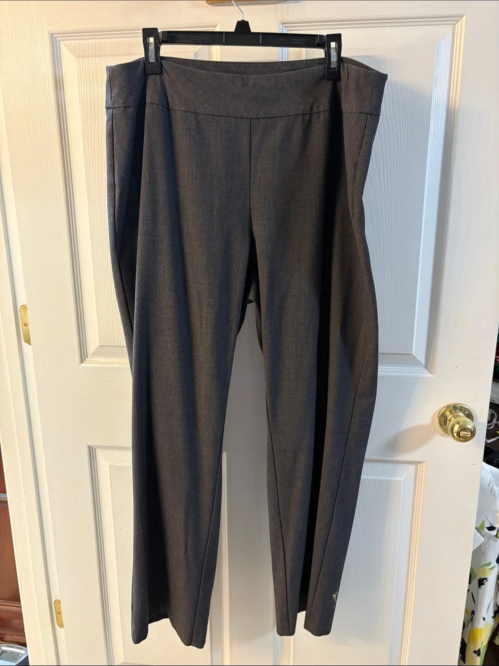 Roz & Ali Dark Gray Straight-Leg Pull-On Trousers